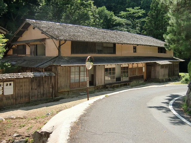 写真4　村下の屋敷.jpg